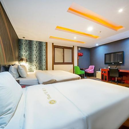 Nice Hotel Uijeongbu Extérieur photo