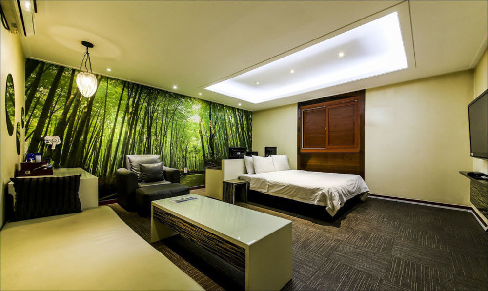 Nice Hotel Uijeongbu Extérieur photo