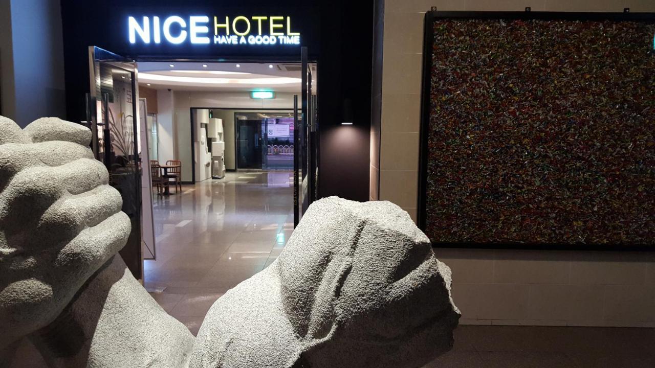 Nice Hotel Uijeongbu Extérieur photo