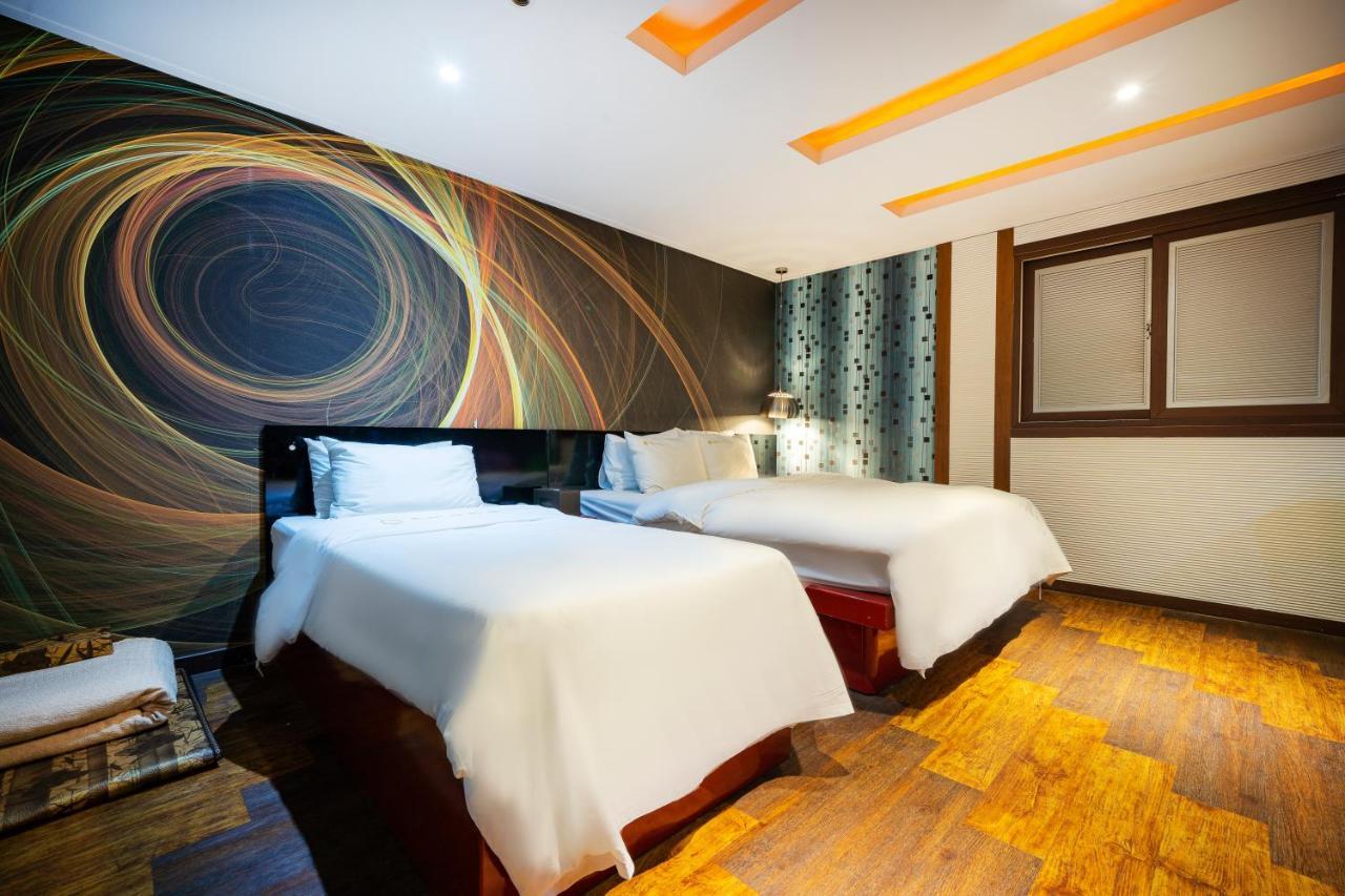 Nice Hotel Uijeongbu Extérieur photo